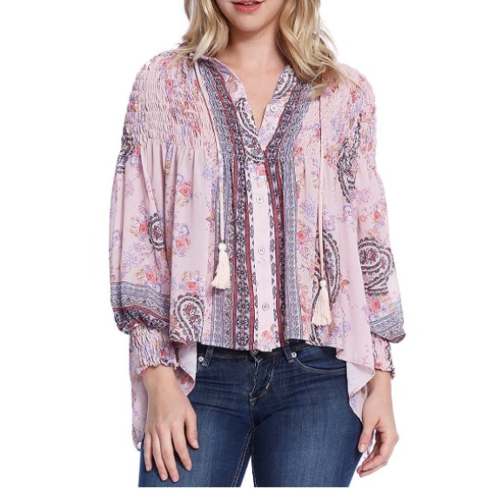 Skylar and Jade Women's Long Sleeve Printed Smocked Button Up Top Size Small NWT